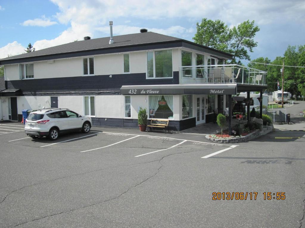 Motel Parc Beaumont Inc. Eksteriør billede